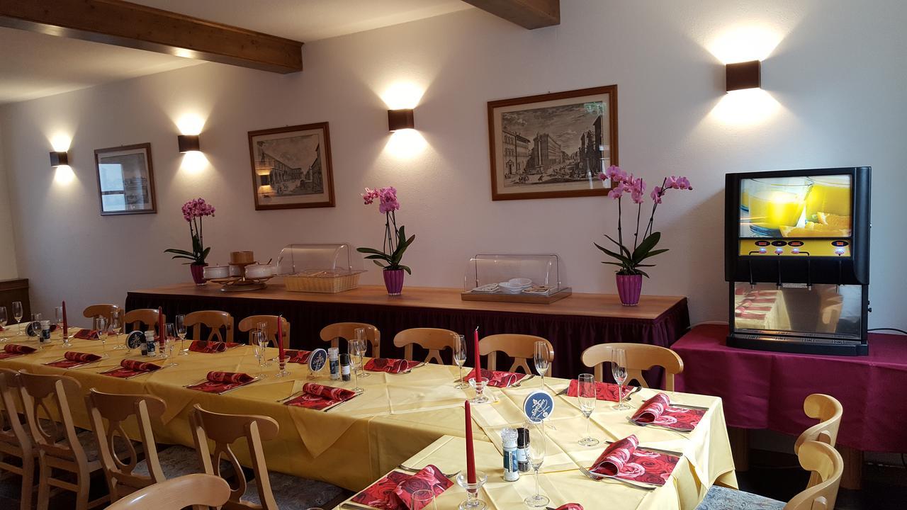 Hotel Weberhof Циттау Екстер'єр фото